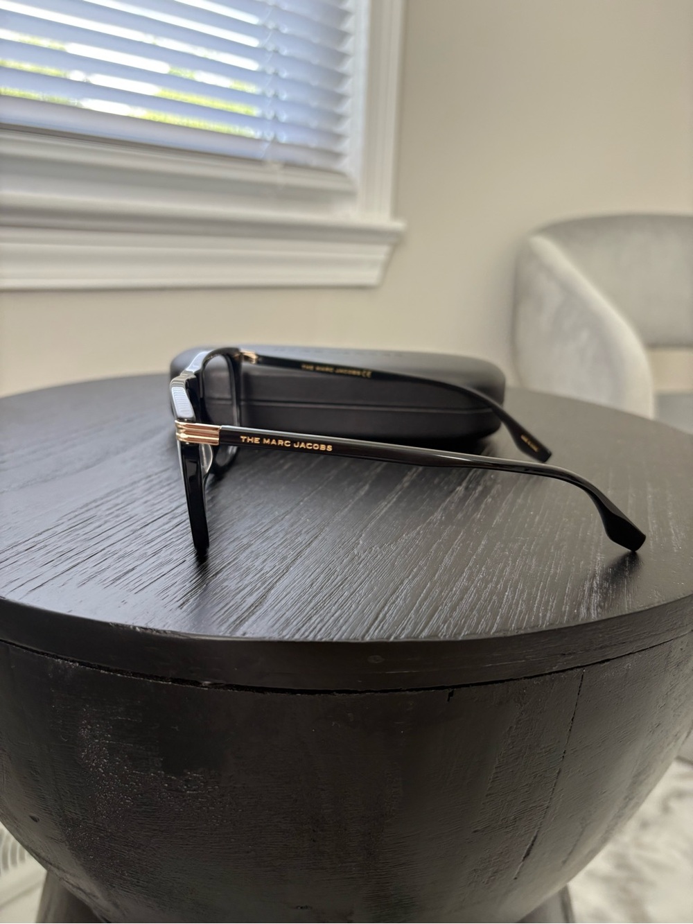 NEW Marc Jacobs Black Square Acetate Eyeglasses with Gold Accents - Picture 6 of 6